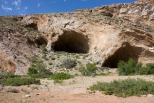 Archaeologists Investigate Early Modern Human Adaptability in South African Rock Shelters – Popular Archeology - Popular Archaeology