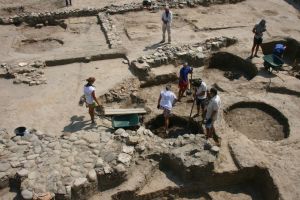 Darius I stele found in ancient town of Phanagoria in Russia – Popular Archeology - Popular Archaeology